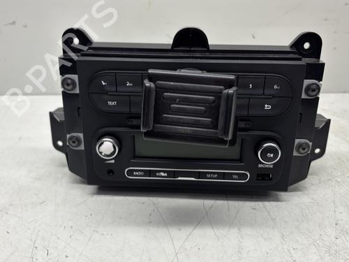 Used Radio Radio RENAULT TWINGO III (BCM_, BCA_) 1.0 SCe 70 (BCMB) (69 hp) 29364049 29364049