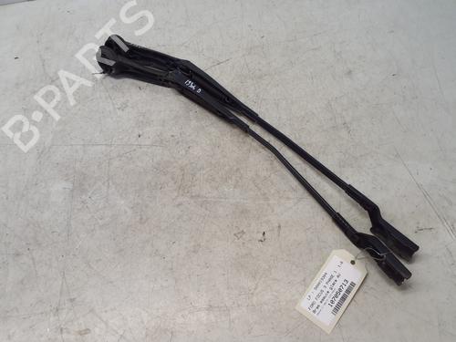 Used Front windshield wiper arm FORD FOCUS III 1.6 TDCi (115 hp) 29367983