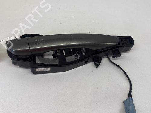 Used Front right exterior door handle PEUGEOT 5008 II (MC_, MJ_, MR_, M4_) 1.6 BlueHDi 120 (MCBHZH, MCBHZW) (120 hp) 29361977