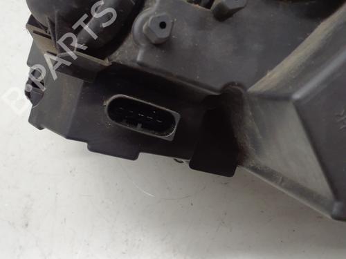 Used Right headlight Right headlight MERCEDES-BENZ B-CLASS Sports Tourer (W245) B 180 CDI (245.207) (109 hp) 29366440 29366440