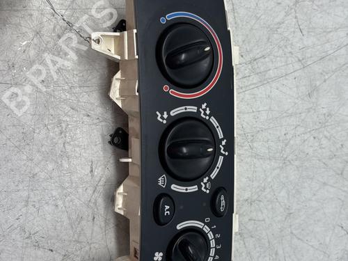 Used Climate control RENAULT MEGANE Scenic (JA0/1_) 1.6 e (JA0F) (90 hp) 29363758