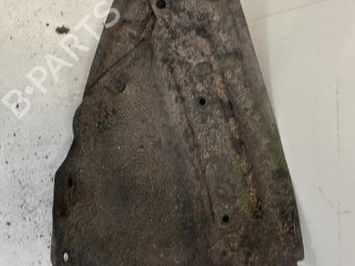 Used Wheel arch RENAULT MEGANE IV Hatchback (B9A/M/N_) 1.5 dCi 110 (B9A3) (110 hp) 29367539