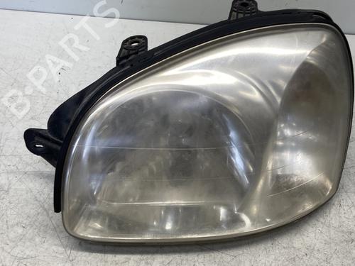 Used Left headlight HYUNDAI SANTA FÉ I (SM) 2.0 CRDi 4x4 (125 hp) 30658594