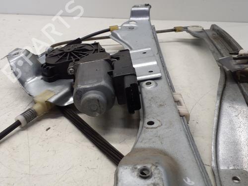 Rudehejsemekanisme ventre foran RENAULT CLIO III (BR0/1, CR0/1) 1.5 dCi (BR17, CR17) | BP29368534C22 