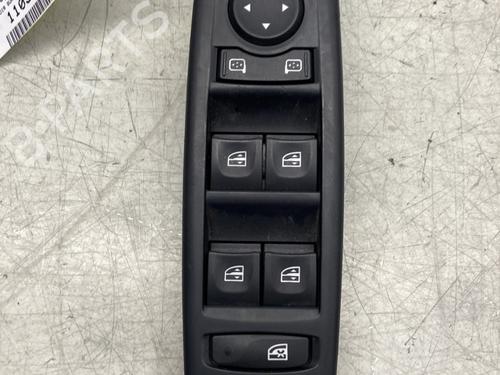 Used Left front window switch RENAULT LAGUNA III (BT0/1) 1.5 dCi (BT00, BT0A, BT0T, BT1J) (110 hp) 29364517