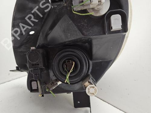 Used Right headlight Right headlight 37684290 37684290