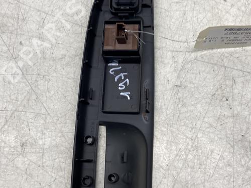 Left front window switch VW PASSAT B7 (362) 1.6 TDI | BP29364518I27 