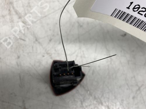 Used Warning switch Warning switch RENAULT LAGUNA II (BG0/1_) 1.9 dCi (107 hp) 29368350 29368350