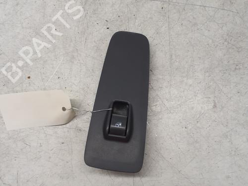 Used Right front window switch Right front window switch PEUGEOT BOXER Van 2.2 HDi 120 (120 hp) 31957124 31957124