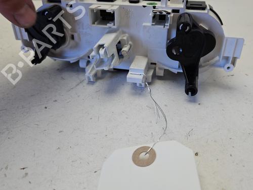 Used Climate control Climate control PEUGEOT 208 I (CA_, CC_) 1.6 HDi (92 hp) 33569594 33569594