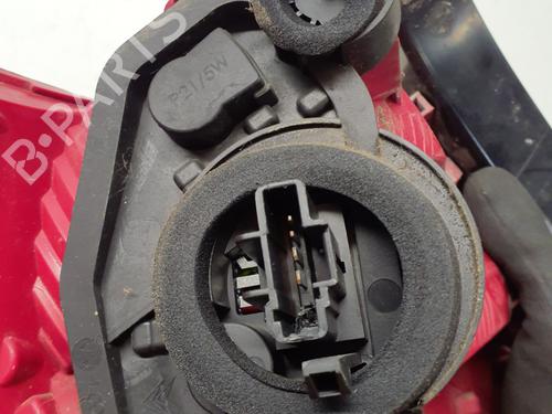 Right taillight CITROËN C5 III (RD_) 2.0 HDi 140 (RDRHF8, RDRHFA, RDRHA8, RDRHAJ) | BP29368897C35 