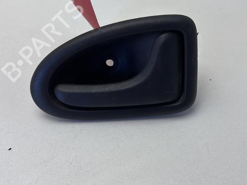 Used Rear left interior door handle RENAULT CLIO II (BB_, CB_) 1.2 (BB0A, BB0F, BB10, BB1K, BB28, BB2D, BB2H, CB0A,... (58 hp) 31957219