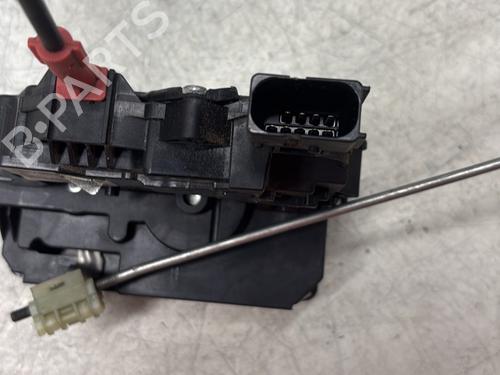 Front left lock OPEL MERIVA B MPV (S10) 1.3 CDTI (75) | BP29363245C98 