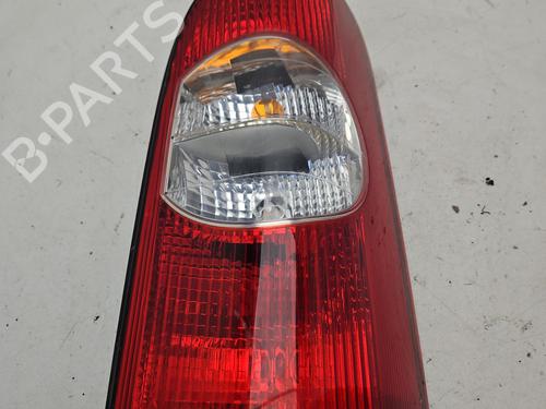 Farolim direito RENAULT MASTER II Van (FD) 2.2 dCI 90 (FD0G, FD0N, FD2G, FD2N, FD3G, FD3N) (90 hp) 32386456