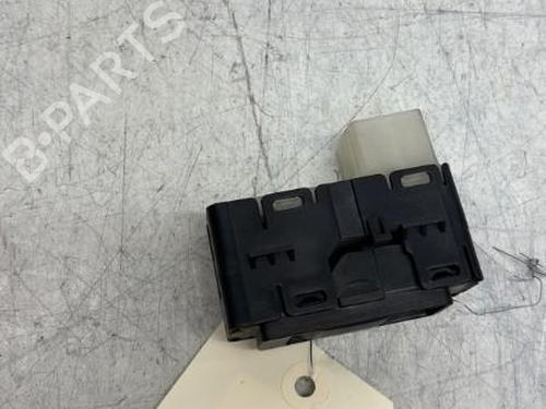 Used Right rear window switch DODGE CALIBER 2.0 CRD (140 hp) 29367612