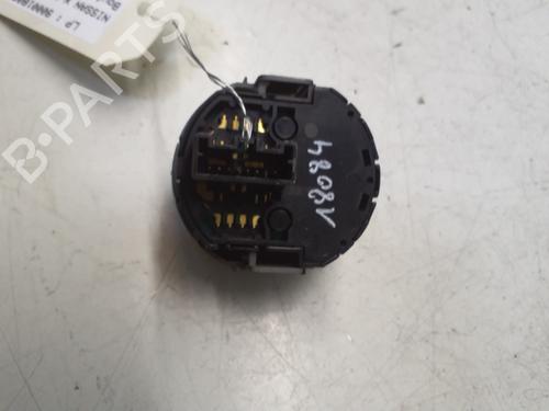 Switch NISSAN X-TRAIL I (T30) 2.2 Di 4x4 | BP29366202I30 