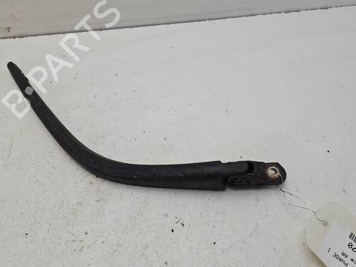 Used Rear windshield wiper arm RENAULT TWINGO I (C06_) 1.2 (C066, C068) (58 hp) 31857997