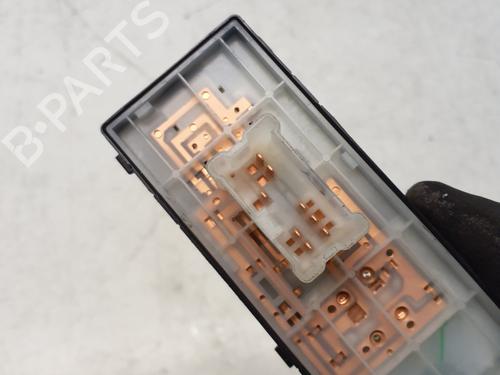 Right front window switch NISSAN MICRA V (K14) 0.9 IG-T | BP29366064I26 