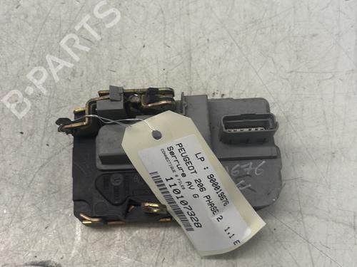 Venstre foran lås PEUGEOT 206 Hatchback (2A/C) 1.1 i (60 hp) 29365488