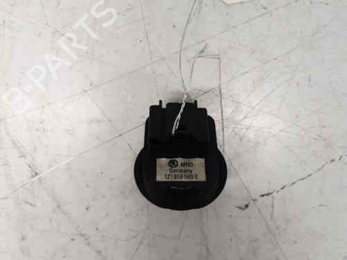 Used Mirror switch Mirror switch SKODA YETI (5L) 1.6 TDI (105 hp) 29363811 29363811