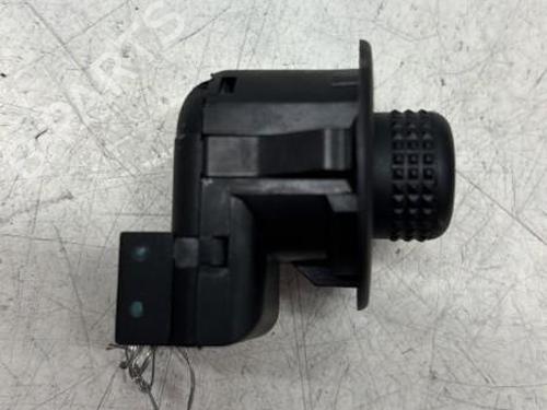 Commande retroviseurs FORD FIESTA VI (CB1, CCN) 1.4 TDCi (70 hp) 29367634