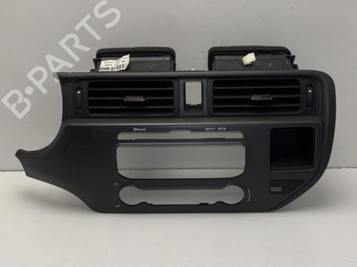 Used Air vent KIA RIO III (UB) 1.1 CRDi (75 hp) 29364386