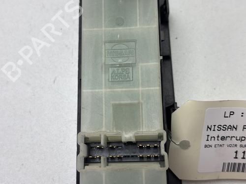 Left front window switch NISSAN PATHFINDER III (R51) 2.5 dCi 4WD | BP29361434I27 