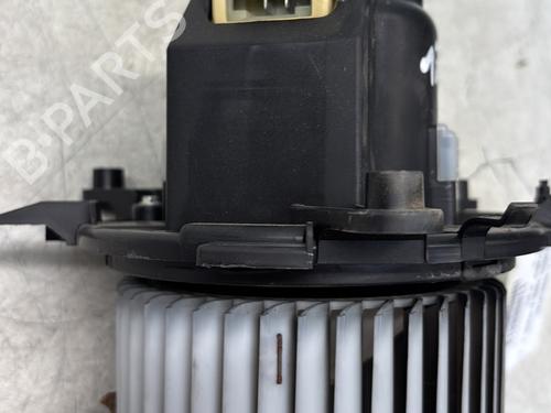 Heater blower motor PEUGEOT 5008 II (MC_, MJ_, MR_, M4_) 1.6 BlueHDi 120 (MCBHZH, MCBHZW) | BP29361910M62 