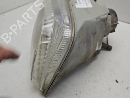 Used Right headlight Right headlight RENAULT RAPID Box Body/MPV (F40_, G40_) 1.2 (F406, G40A) (55 hp) 33305164 33305164
