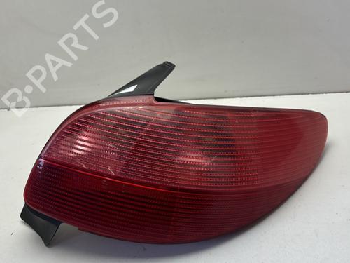 Used Right taillight PEUGEOT 206 Hatchback (2A/C) 1.4 i (75 hp) 30129258