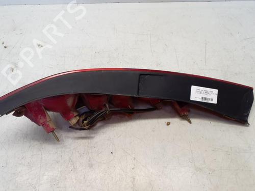 Used Left taillight FORD MONDEO III Turnier (BWY) 2.0 16V TDDi / TDCi (115 hp) 29367909