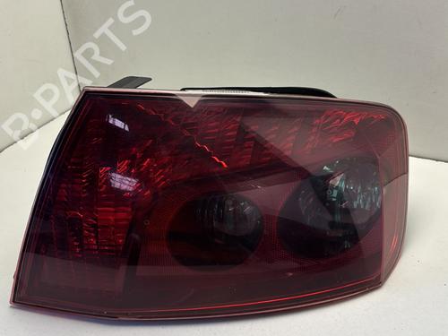 Used Right taillight PEUGEOT 407 (6D_) 1.6 HDi 110 (6D9HZC, 6D9HYC) (109 hp) 29411864