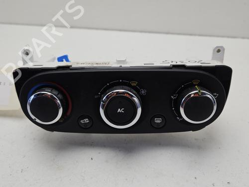 climate-control-renault-clio-iv-bh_-2012-2013-2014-2015-2016-2017-2018-2019-2020-2021-32527607 main image