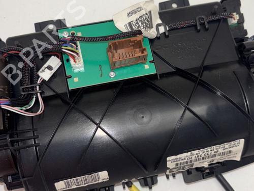Display monitor PEUGEOT 5008 (0U_, 0E_) 1.6 HDi | BP29364947C48 