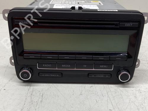 Used Radio VW GOLF VI (5K1) 1.6 TDI (105 hp) 29368719