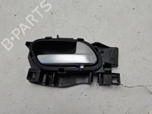 Used Rear right interior door handle Rear right interior door handle PEUGEOT 208 I (CA_, CC_) 1.6 HDi / BlueHDi 75 (75 hp) 32171506 32171506