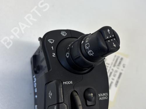 steering-column-stalk-renault-clio-iii-br01-cr01-2005-2006-2007-2008-2009-2010-2011-2012-2013-2014-29364455 main image