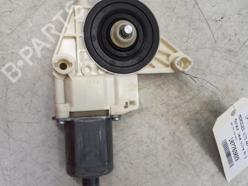 Used Left front window motor Left front window motor MERCEDES-BENZ VITO Mixto (Double Cabin) (W447) 111 CDI (447.701, 447.703, 447.705) (114 hp) 29363388 29363388