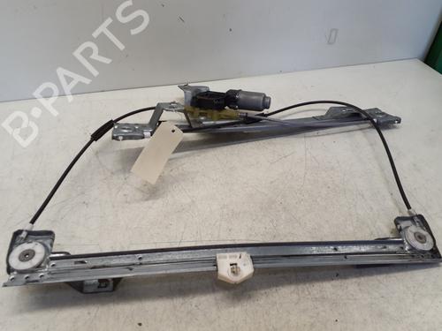 Rudehejsemekanisme Højre foran RENAULT KANGOO / GRAND KANGOO II (KW0/1_) 1.5 dCi 90 (KW05, KW08, KW0G, KW11) (90 hp) 29362205