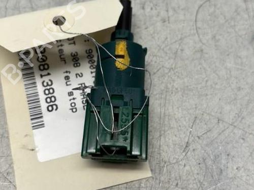 Used Electronic module Electronic module PEUGEOT 308 II (LB_, LP_, LW_, LH_, L3_) 1.6 BlueHDi 120 (120 hp) 29367342 29367342