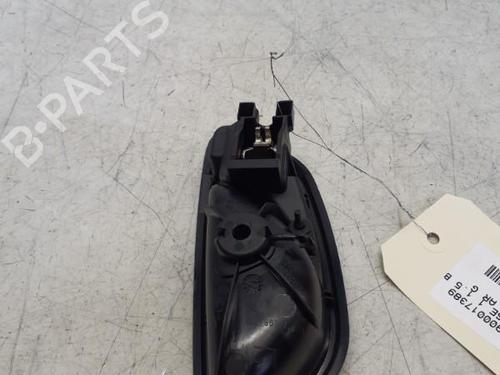 Venstre bak invendig håndtak RENAULT MEGANE IV Hatchback (B9A/M/N_) 1.5 dCi 110 (B9A3) (110 hp) 29369604