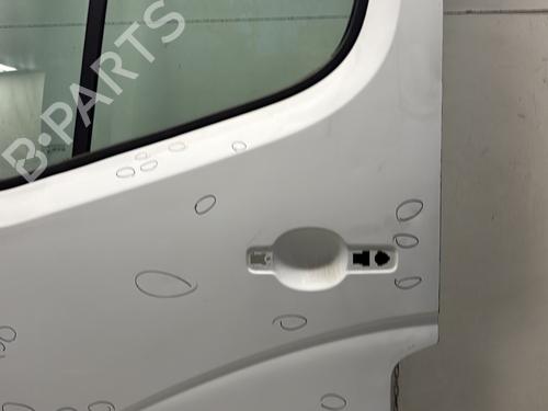 Used Left front door Left front door 30368416 30368416