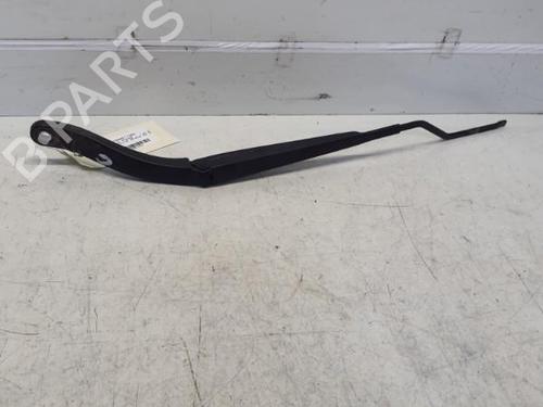 Used Front windshield wiper arm RENAULT MEGANE IV Hatchback (B9A/M/N_) 1.5 dCi 110 (B9A3) (110 hp) 29369630
