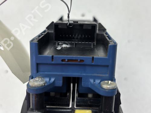 Used Left front window switch Left front window switch TOYOTA VERSO (_R2_) 2.2 D-CAT (AUR21_, AUR21R) (177 hp) 29841301 29841301