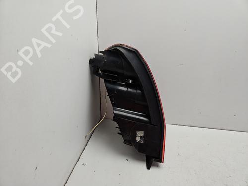 Used Left taillight Left taillight PEUGEOT 407 (6D_) 2.0 HDi 135 (6DRHRH, 6DRHRE, 6DRHRG, 6DRHRJ) (136 hp) 33961514 33961514
