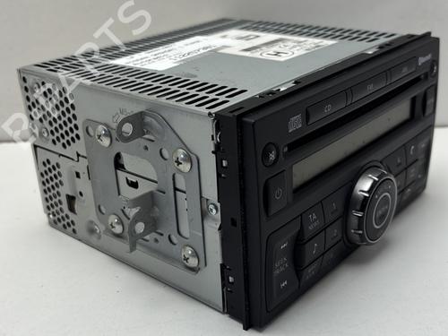Used Radio Radio 29361685 29361685