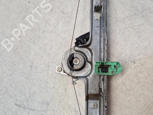 Used Front right window mechanism Front right window mechanism RENAULT SCÉNIC II (JM0/1_) 1.9 dCi (JM14) (131 hp) 29369201 29369201