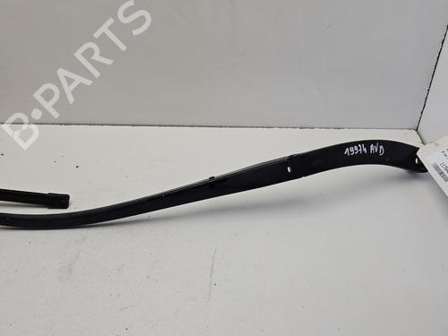 Used Front windshield wiper arm KIA SPORTAGE IV (QL, QLE) 1.7 CRDi (141 hp) 30855359