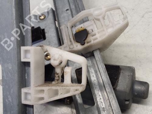 Rudehejsemekanisme Højre foran PEUGEOT 206 Hatchback (2A/C) 1.4 i | BP29368335C23 