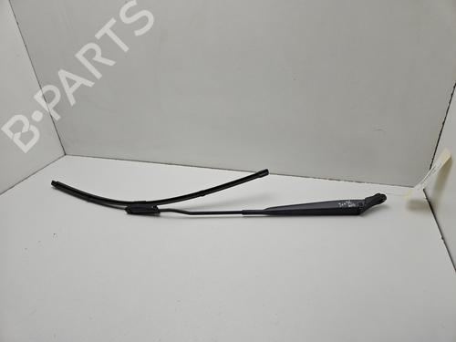 Used Front windshield wiper arm RENAULT KANGOO / GRAND KANGOO II (KW0/1_) 1.5 dCi 90 (KW05, KW08, KW0G, KW11) (90 hp) 30338104